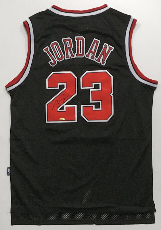 Michael Jordan Autographed Black Nike Jersey Sz XL UDA Autographed ...